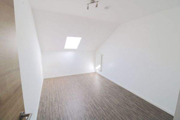 Zimmer 1 - Büro, Kinderzimmer