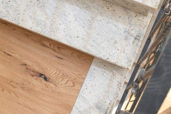 Materialkontrast mit Stil