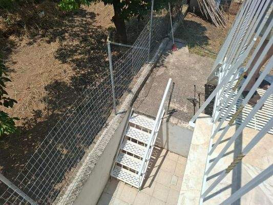 Kreta, Voukolies: Zweistöckiges Haus zu verkaufen