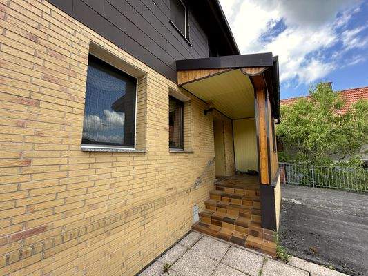 6 Eingangsbereich.jpg