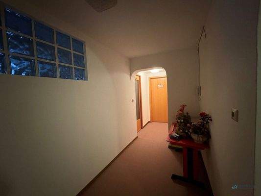 Flur 2. OG