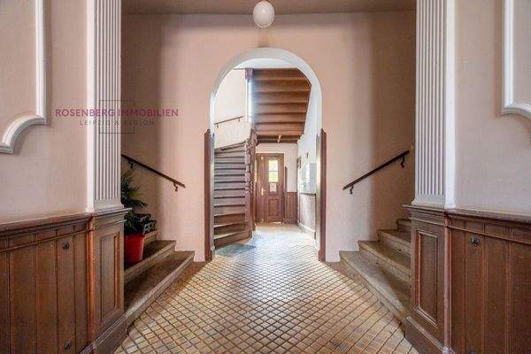 Immobilie in Leipzig / Gohlis zu verkaufen_Treppenhaus