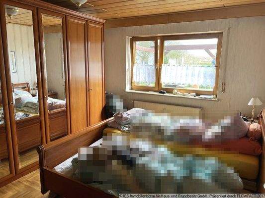 EG Schlafzimmer wird geräumt