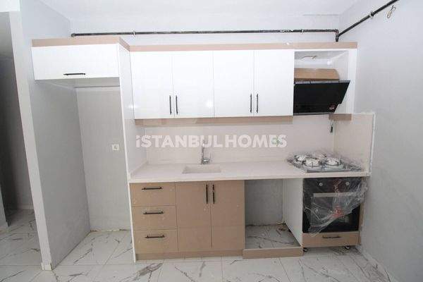 1-Bedroom Flat in a Complex with Amenities in Esenyurt Istanbul