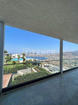 Apartments with Private Terrace and Pool in Bodrum Gündoğan