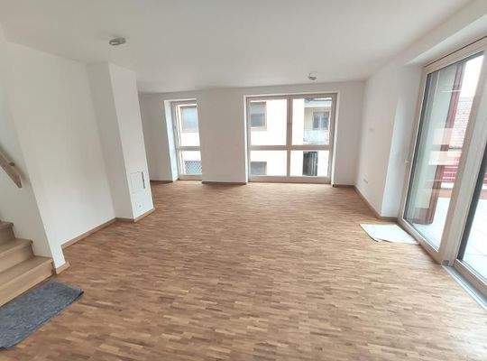 OG: Wohnen mit Zugang zur Terrasse Bild 4