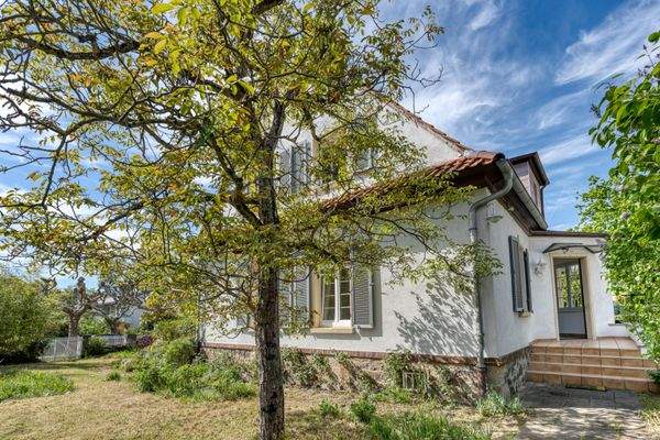 Fassadenansicht vom Hoftor