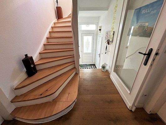 Hauseingang   Diele im EG