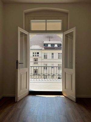 Küche zur Loggia.JPG