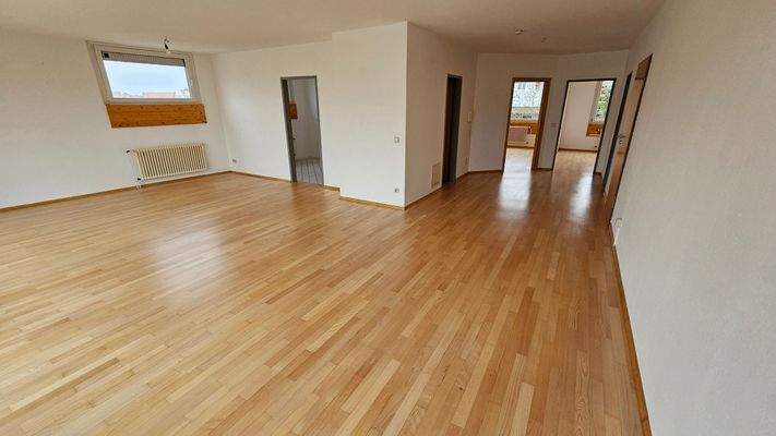 Wohnzimmer Bild 2.jpg