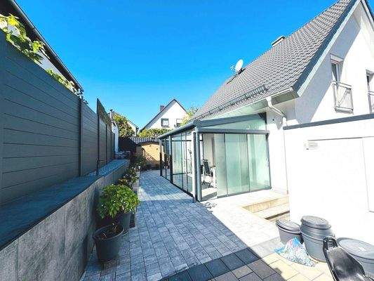 Wintergarten mit Grillplatz