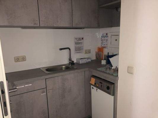 Küche im Flurbereich.jpg