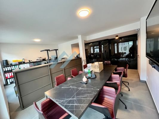 Besprechungstisch (Grundriss Büro 2)