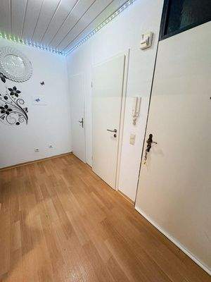 Abstellraum und Gästebad