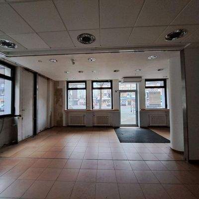 Verkaufbereich - Eingang