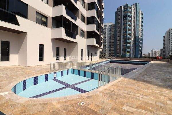 Sea View Apartments in an Investment Region in Mersin Erdemli