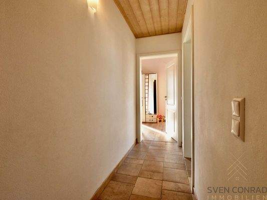 Haus 2 - OG Flur #01