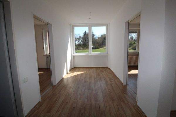 Flur mit großem Fenster (Essbereich)