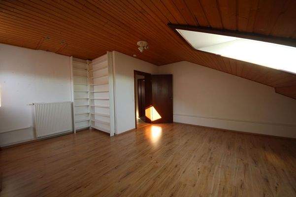 Zimmer 3 Dachgeschoss 