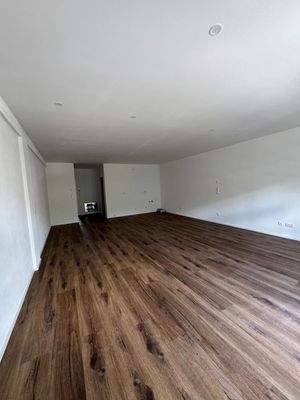 WhatsApp Image 2025-09-12 at 12.39.48 (1).jpeg