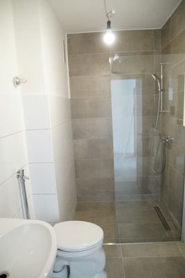 Badezimmer (Beispiel vergleichbare Wohnung im Gebäude)