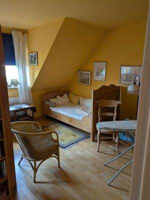 Gr. Zimmer, re 1. OG