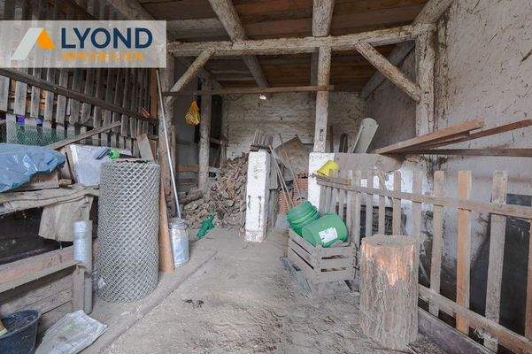 Nebengelass/Schuppen