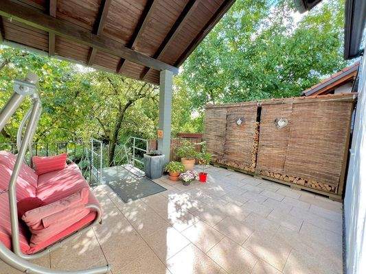 EG Balkon mit Abgang