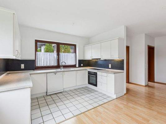 Essbereich und Aufgang WoZi_1