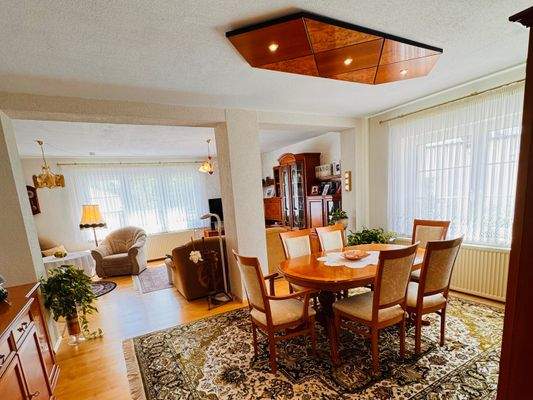 Essbereich im Wohnzimmer