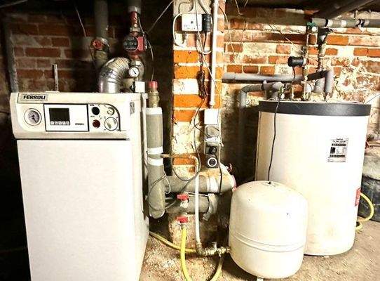 makellos SH HWI Heizungsanlage