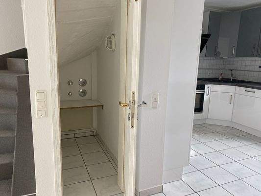 Kleiner Abstellraum im EG