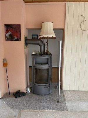 Wohnzimmer mit Kamin