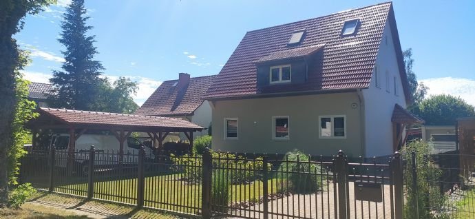 Maklerangebote unerwünscht, Angebot für private Käufer provisionsfrei! Charmant saniertes Haus in Blankenfelde-Mahlow.