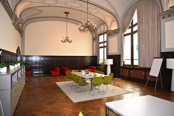 Besprechungs-, Schulungs-, oder Tagungsraum