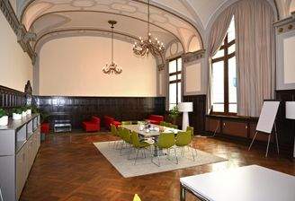 Besprechungs-, Schulungs-, oder Tagungsraum