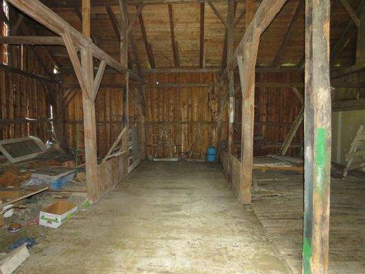 große befahrbare Scheune 