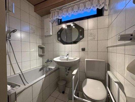 Badezimmer im Obergeschoss