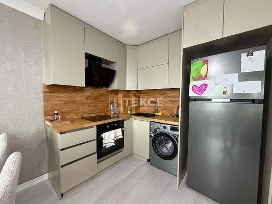 Apartment in a Secure Complex Near the Metro in Ankara Etimesgut