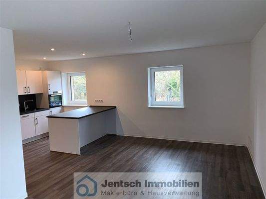 PHOTO-2022-04-24-18-04-18