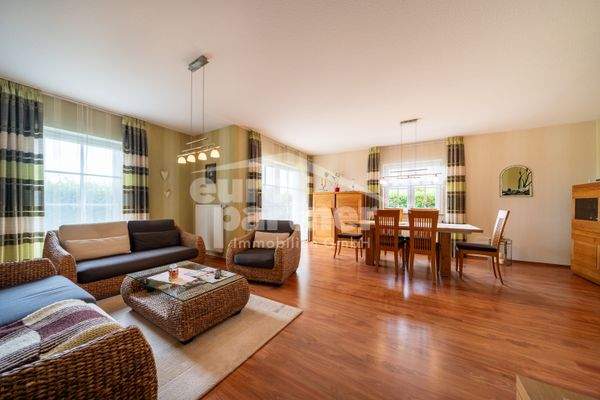 Wohnzimmer, Ansicht I (EG)