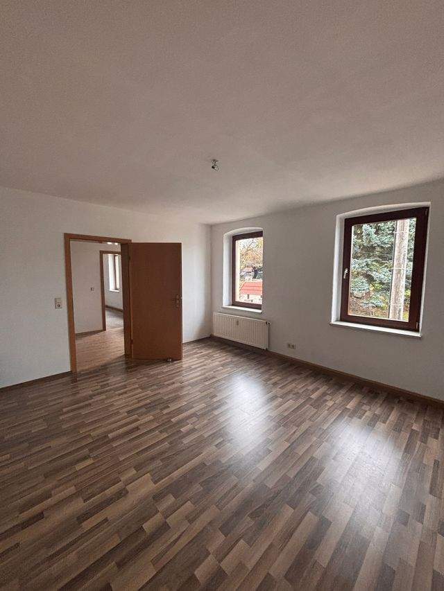 2 Monate Mietfrei! Wunderschöne Erdgeschosswohnung im Grünen - Photo 2
