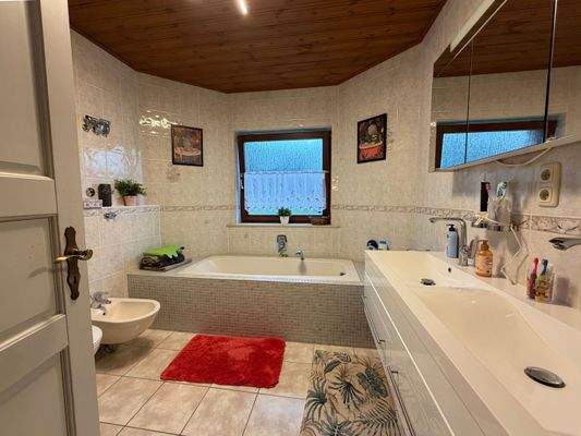 Badezimmer Erdgeschoss