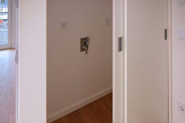 Abstellraum mit WM-Anschluss