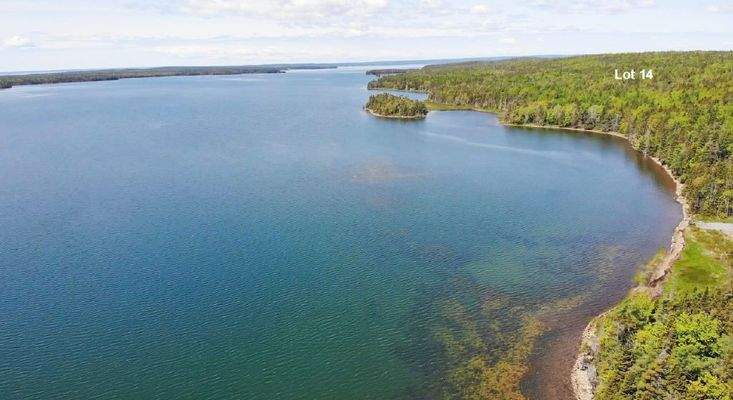 Cape Breton - Tolles Atlantik-Grundstück in herrli