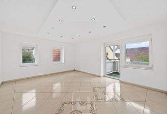 Wohnzimmer | Lichtdurchflutet