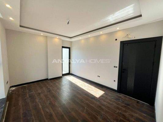 Spacious Offices in an Advantageous Location in Alanya Center