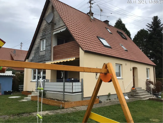 Frontansicht seite.png