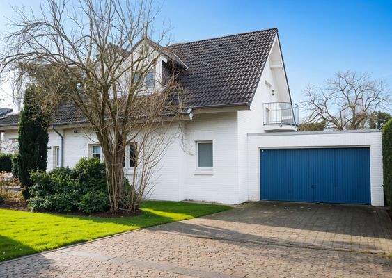 Haus mit Garage