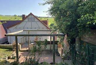 Haus mit Terrasse